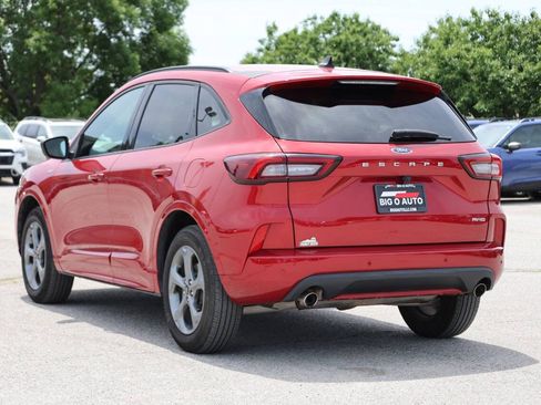 Used 2024 Ford Escape ST-Line w/ Tech Pack #1 AWD/4WD image 11