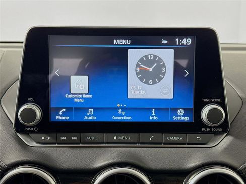 Used 2025 Nissan Sentra SV image 9