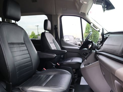 Used 2021 Ford Transit 350 XLT RWD image 30