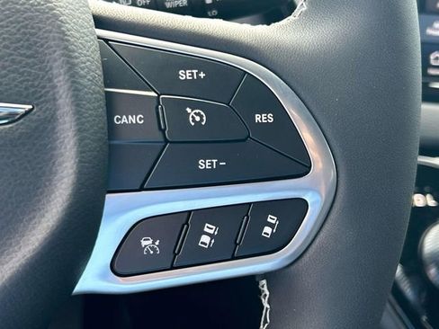 New 2026 Chrysler Voyager LX FWD image 26