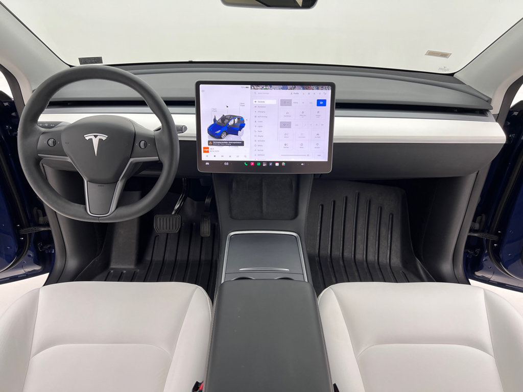 Used 2023 Tesla Model Y Long Range AWD/4WD image 22