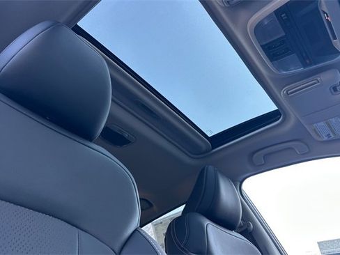 New 2025 Subaru Crosstrek 2.5i Limited w/ Popular Package #4A image 14