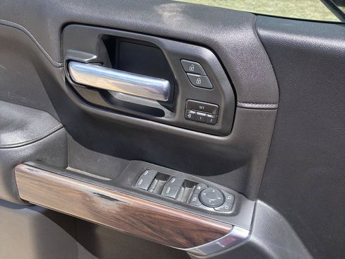 Used 2021 GMC Sierra 1500 SLT AWD/4WD image 12
