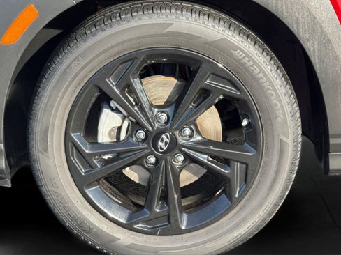 Certified 2022 Hyundai Kona SEL w/ Convenience Package image 27