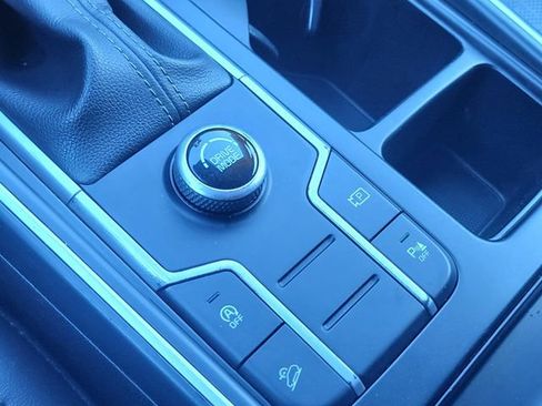 Used 2022 Kia Sorento S image 31