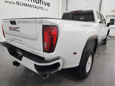 Used 2023 GMC Sierra 3500 Denali w/ Denali Ultimate Package image 4