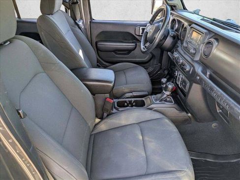 Used 2018 Jeep Wrangler Unlimited Sport S image 20