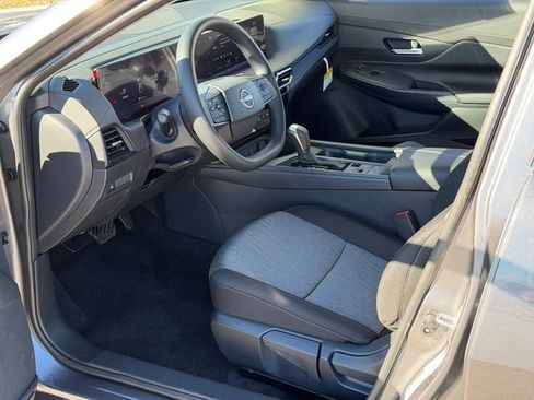 New 2026 Nissan Sentra SV image 11