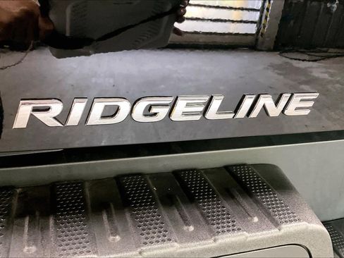 Used 2023 Honda Ridgeline Black Edition image 31