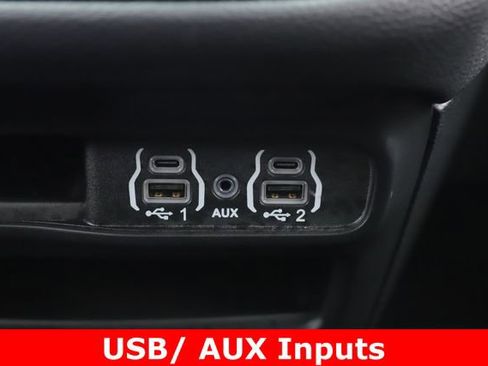 Used 2024 Chrysler Pacifica Touring-L w/ S Appearance Package FWD image 26