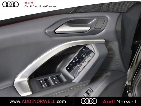 Certified 2025 Audi Q5 Premium w/ 19" Wheel Package image 19