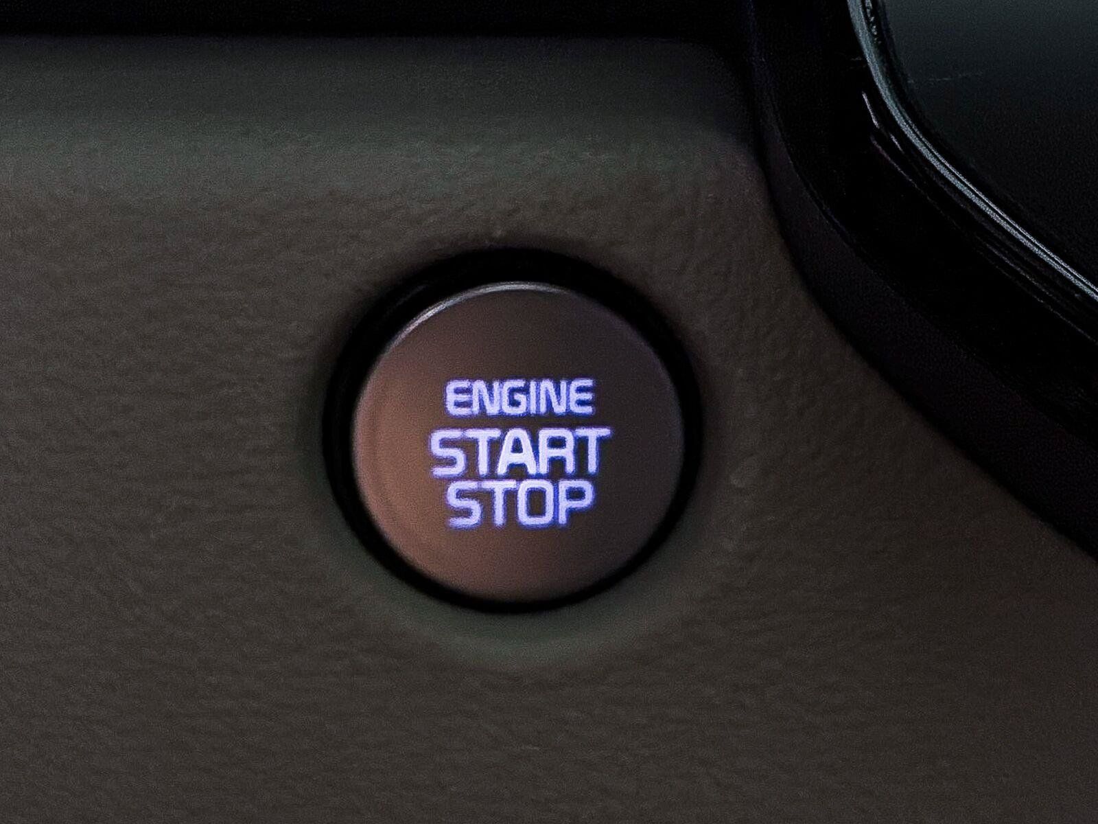 Used 2025 Kia Carnival SX FWD image 27