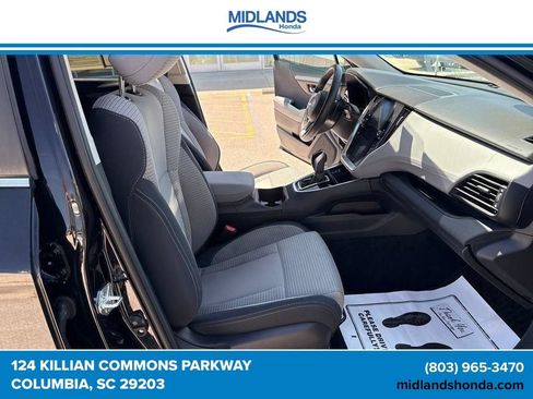 Used 2024 Subaru Outback Premium AWD/4WD image 39