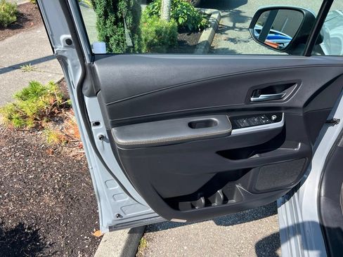 Certified 2025 Toyota Sienna XLE Woodland Edition AWD/4WD image 11