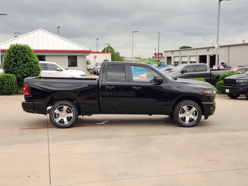 New 2026 RAM 1500 Express image 7