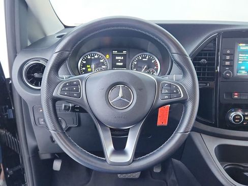 Used 2023 Mercedes-Benz Metris Passenger image 28