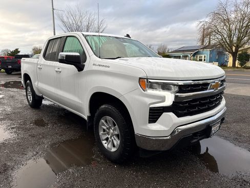 Used 2024 Chevrolet Silverado 1500 LT w/ Protection Package image 7