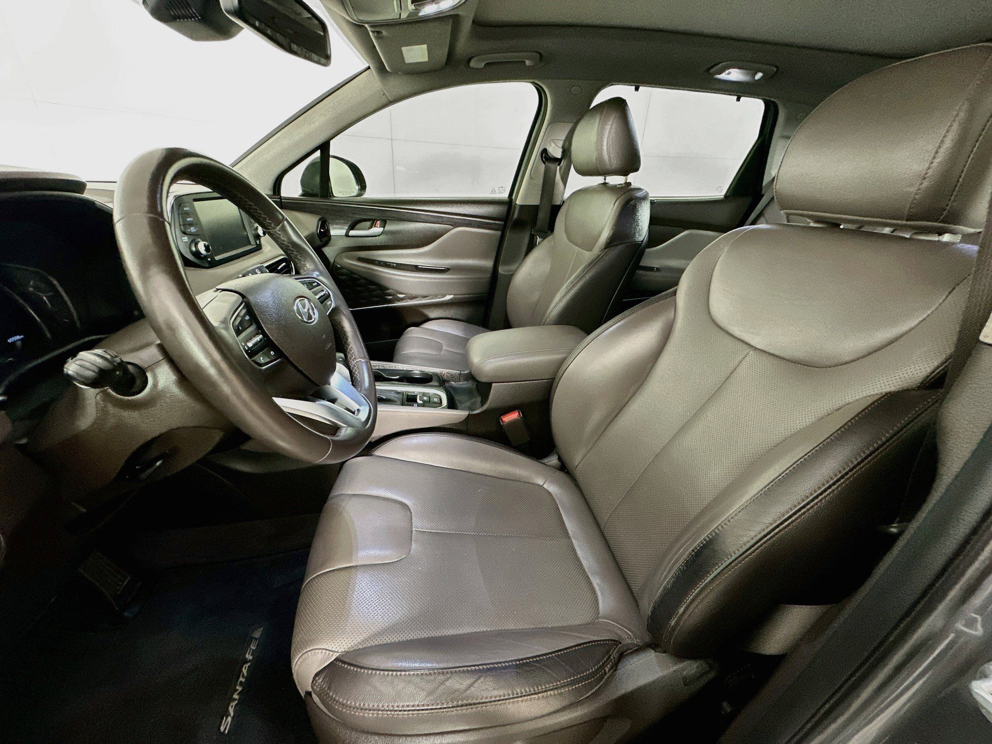 Used 2019 Hyundai Santa Fe Limited w/ Cargo Package FWD image 13