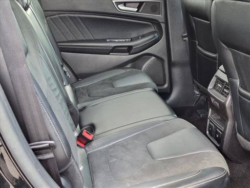 Used 2016 Ford Edge Sport w/ Equipment Group 401A AWD/4WD image 17