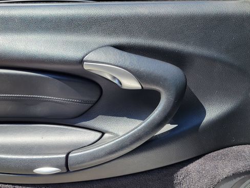 Used 2001 Porsche 911 Carrera RWD image 20