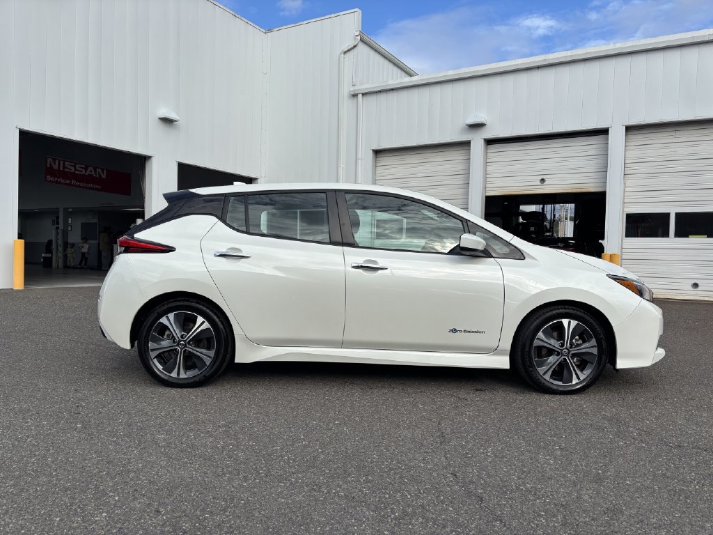 Used 2019 Nissan Leaf SV FWD image 8