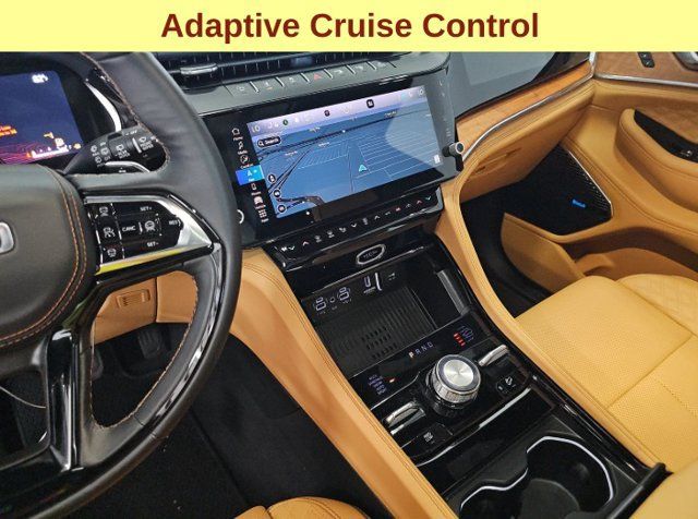 Used 2026 Jeep Grand Cherokee Summit w/ Obsidian Package AWD/4WD image 11