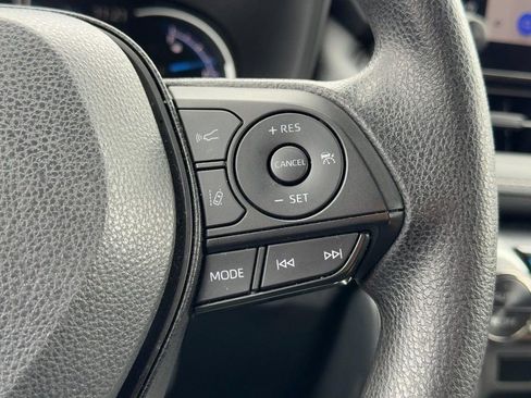 Certified 2025 Toyota RAV4 XLE image 20