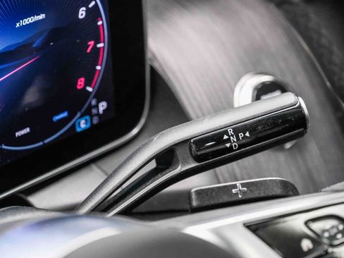 Certified 2026 Mercedes-Benz GLC 300 image 23