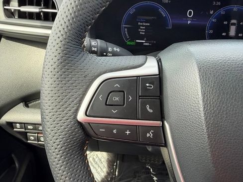 Certified 2026 Toyota Sienna XLE Woodland Edition AWD/4WD image 30