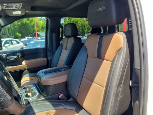 Used 2020 Chevrolet Silverado 3500 High Country AWD/4WD image 19