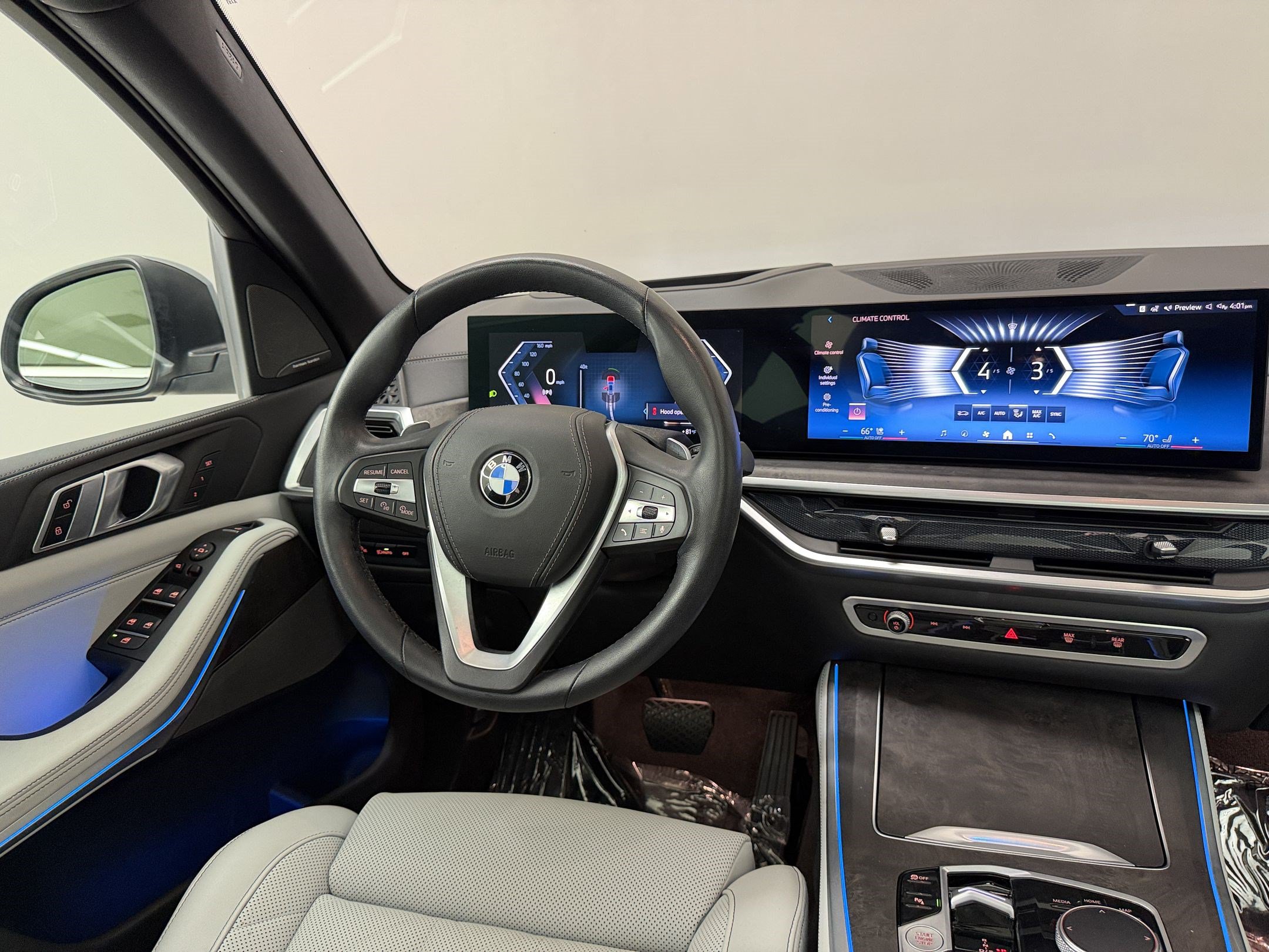Certified 2024 BMW X5 sDrive40i w/ Parking Assistance Package RWD image 28