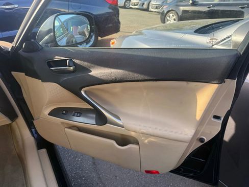 Used 2006 Lexus IS 350 image 23