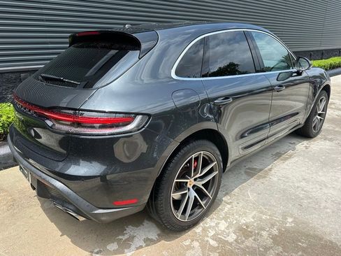 Certified 2023 Porsche Macan S AWD/4WD image 9