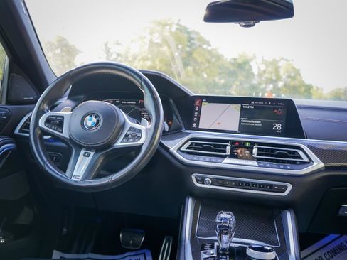 Used 2020 BMW X6 M50i w/ Premium Package AWD/4WD image 10