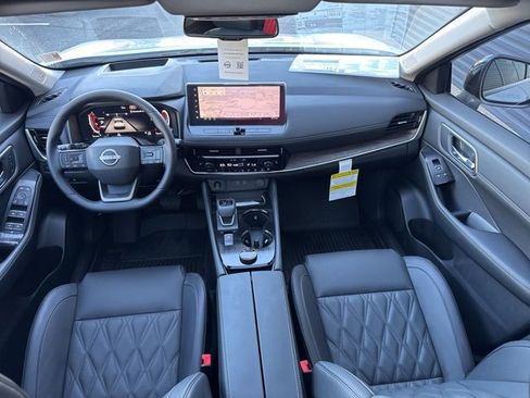 New 2026 Nissan Rogue Platinum w/ Platinum Premium Package image 10