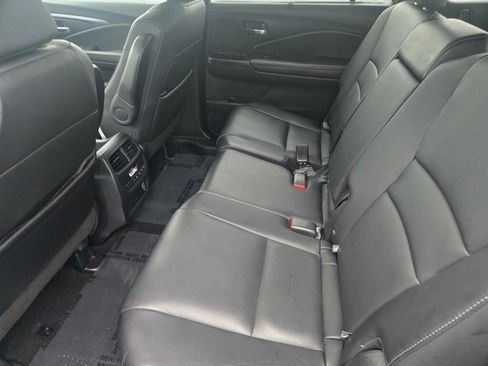 Certified 2022 Honda Pilot Special Edition image 15