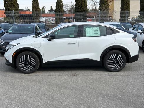 New 2026 Nissan Leaf SV+ image 7