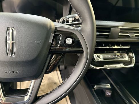 New 2026 Lincoln Corsair Premiere AWD/4WD image 15