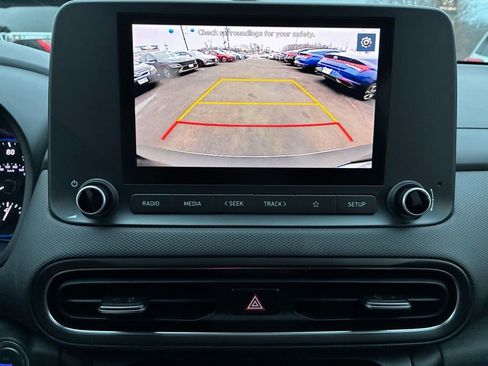 Used 2023 Hyundai Kona SEL image 30