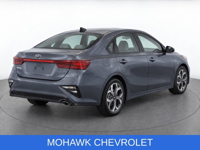 Used 2021 Kia Forte LXS FWD image 5