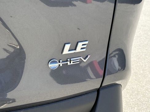 Certified 2025 Toyota RAV4 LE AWD/4WD image 6