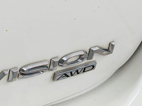 Used 2017 Buick Envision Essence w/ LPO, Hit The Road Package AWD/4WD image 26