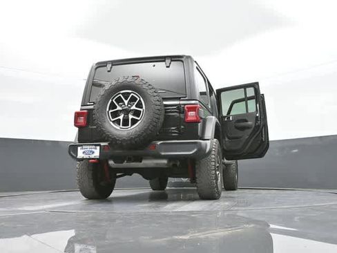 Used 2024 Jeep Wrangler Unlimited Rubicon image 94