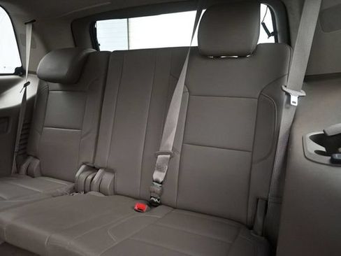Used 2015 Chevrolet Tahoe LTZ AWD/4WD image 21