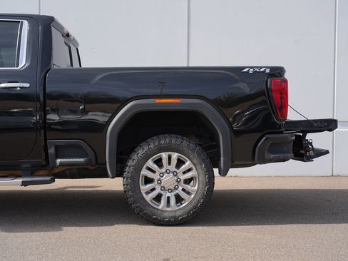 Used 2023 GMC Sierra 3500 Denali w/ Denali Ultimate Package AWD/4WD image 12