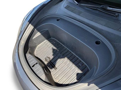 Used 2023 Tesla Model 3 Standard Range RWD image 12