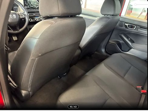 Used 2025 Honda Civic Sport image 2