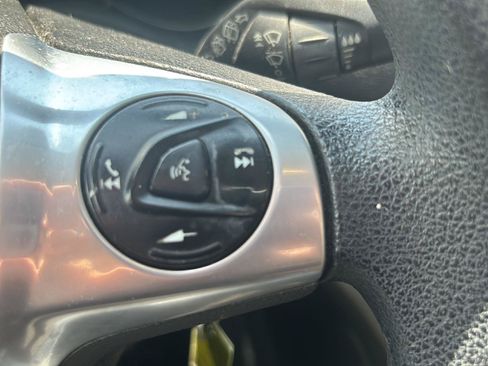 Used 2015 Ford Escape SE AWD/4WD image 8