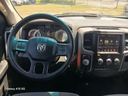 Used 2017 RAM 1500 Express w/ Express Value Package RWD image 24