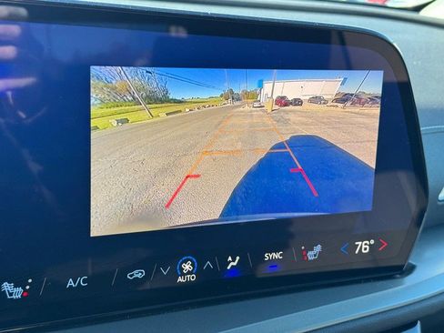 Certified 2025 Chevrolet Traverse LT image 20